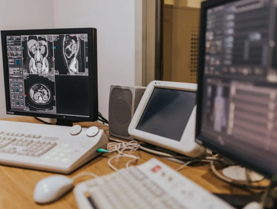 Reviewing patient records securely — Braintek HIPAA-minded healthcare IT