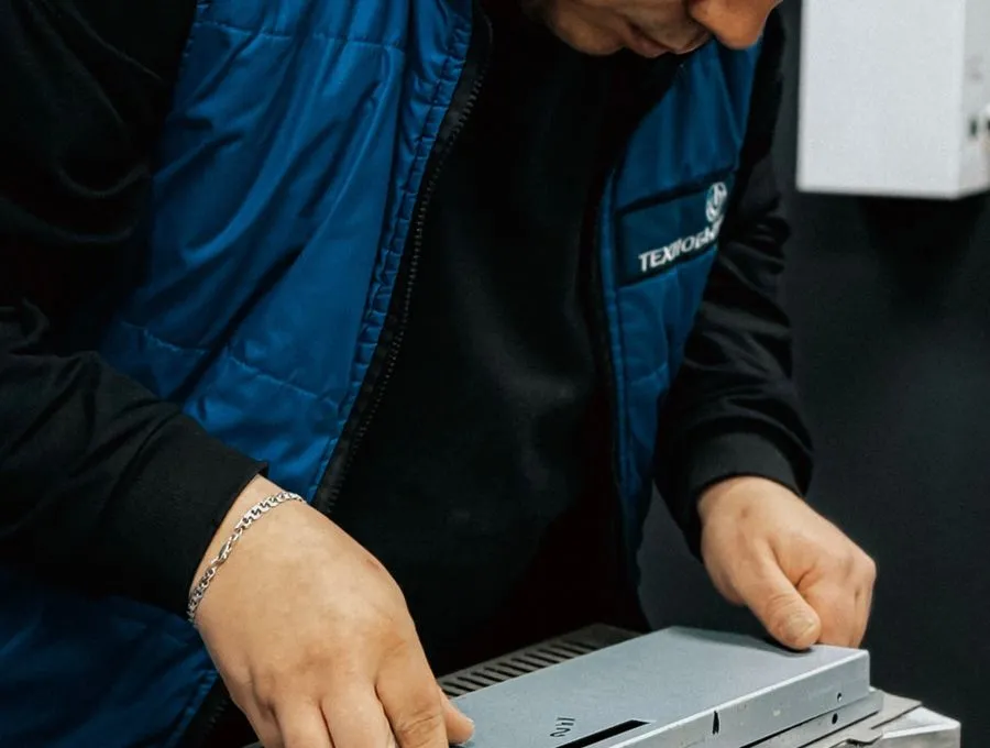 A Braintek technician resolving a critical hardware failure on-site